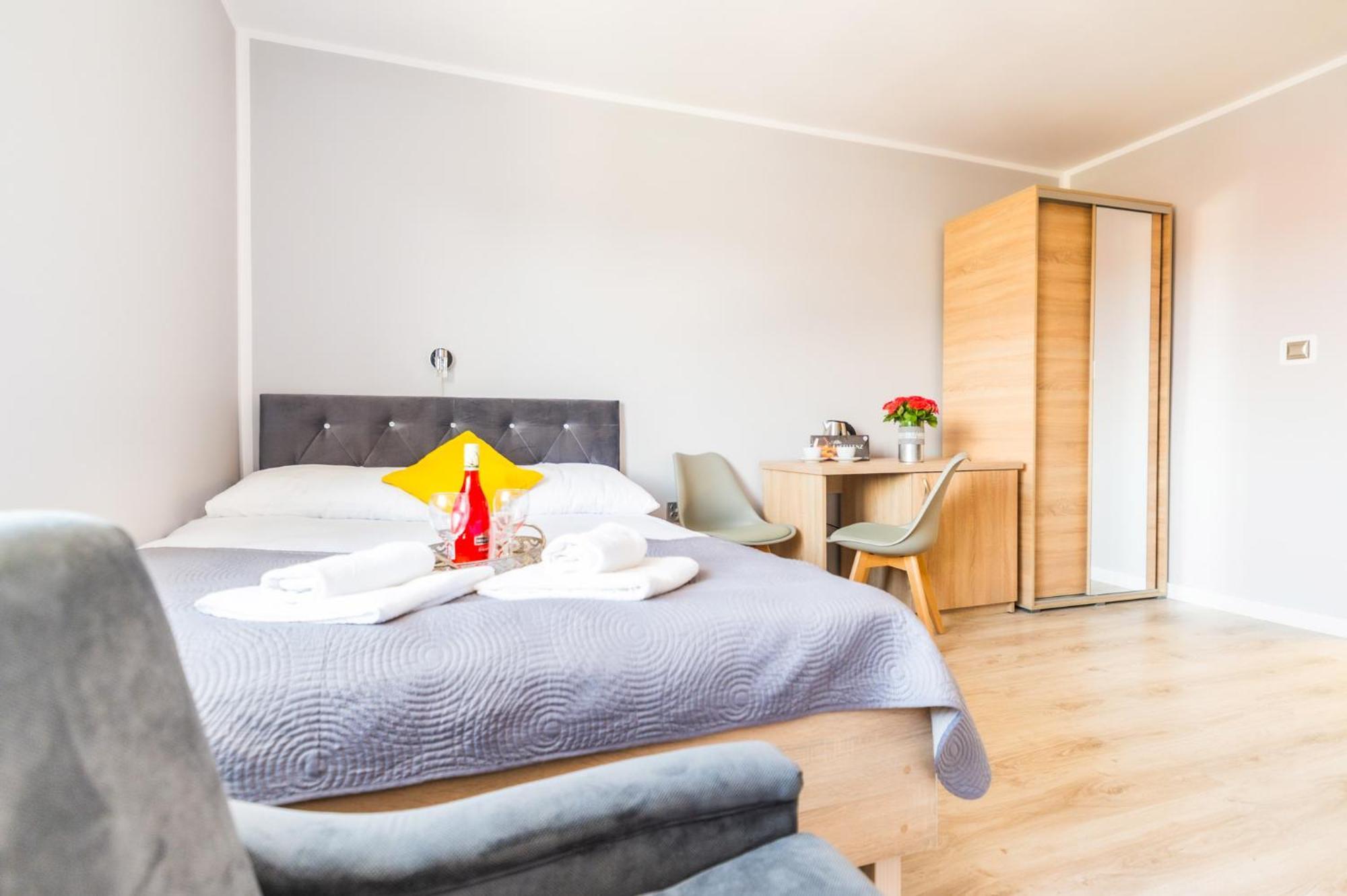 Reveliqa2 - Goscinne I Apartment